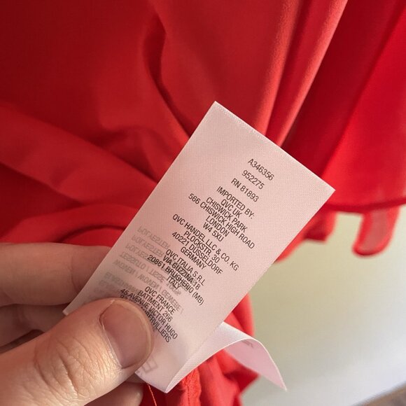 Susan Graver Women 3X Red Liquid Knit Tunic Top With Sheer Chiffon Bell Sleeves - Picture 10 of 11